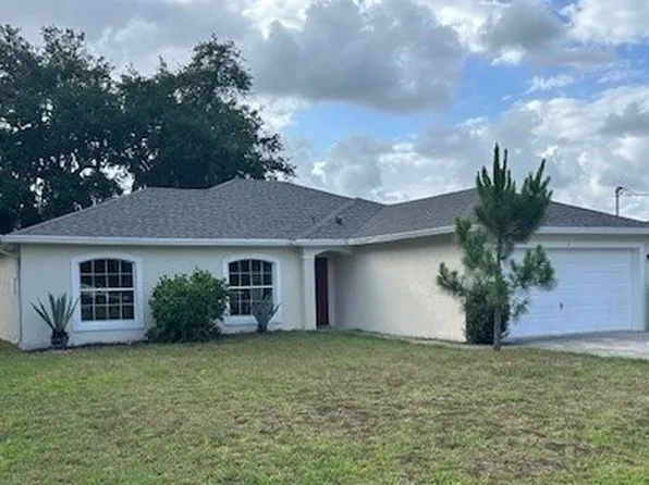 5 Birchtree Way, Palm Coast, FL 32137