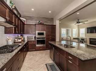 1035 Agua Dulce Ave, Clovis, CA 93619