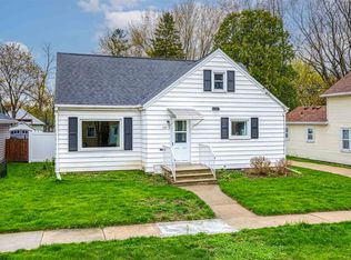 145 E Tobacnoir St #2, Kaukauna, WI 54130