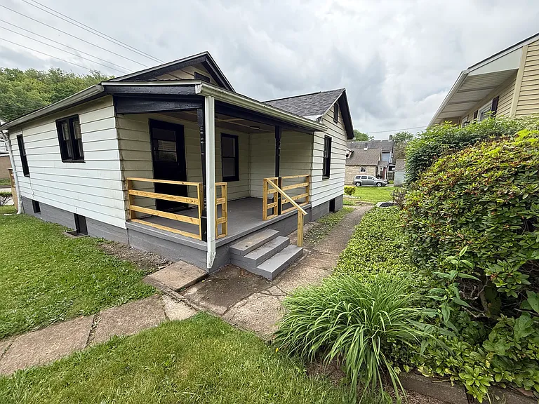 3113 Auberle St — Photo 17