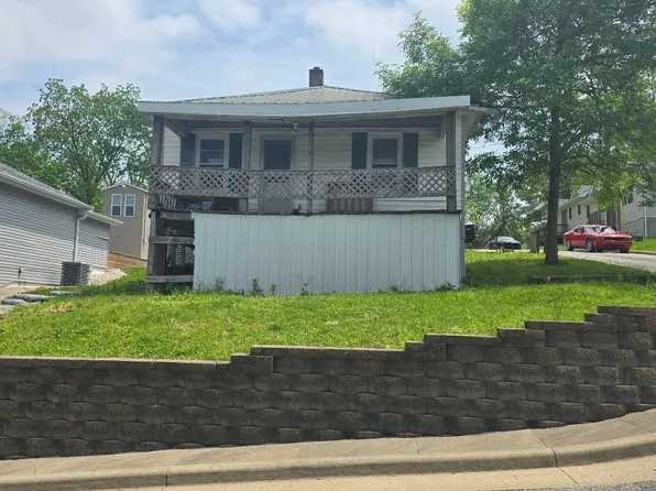 492 N Hopkins St, West Baden Springs, IN 47469