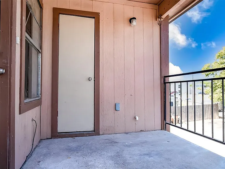8419 Riverstone Dr #C — Photo 10
