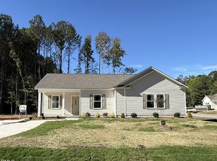403 E Yukon St, Kenly, NC 27542