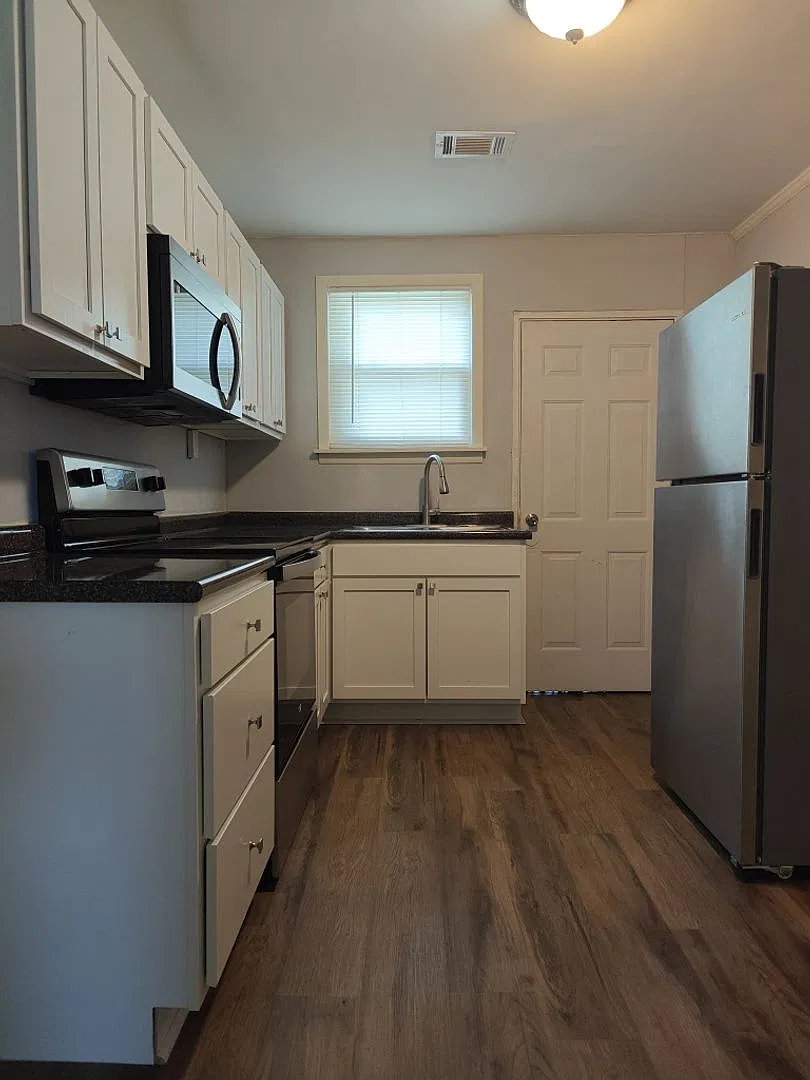 4432 Wrightsboro Rd — Photo 2