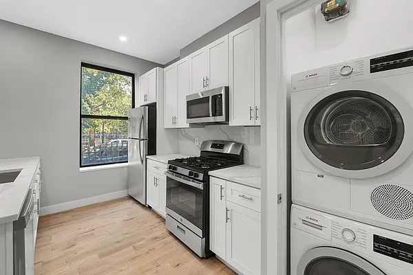 Rented by REAL New York | media 13