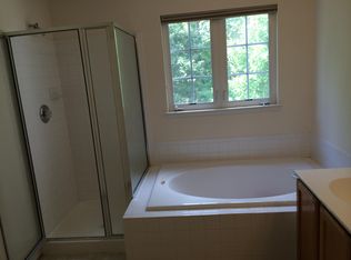 13663 Saint Johns Wood Pl, Herndon, VA
