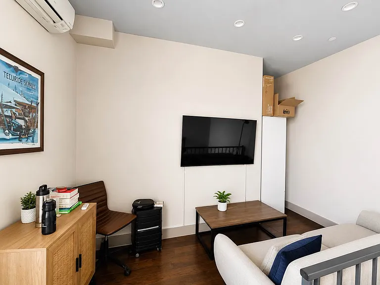 447 Meeker Ave #Penthouse 4D — Photo 9