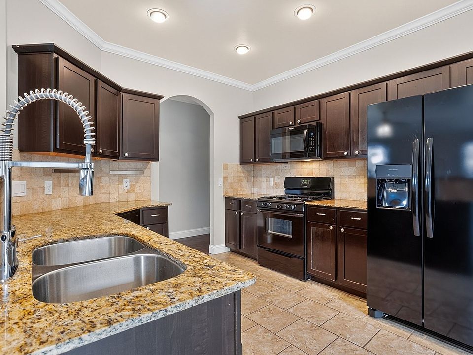 1st image of 13113 Camden Dr