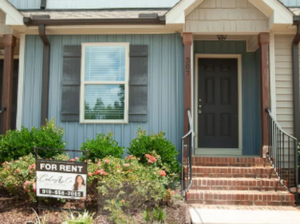 307 S Church St, Coats, NC 27521