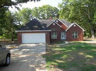 802 Klondike Rd, Hawkinsville, GA 31036