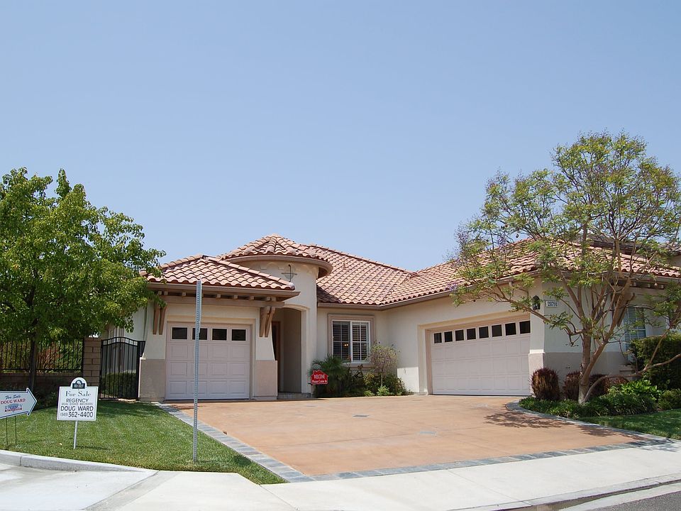 Hillcrest Estates Beauty!