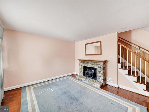4th image of 714 Bethnal Rd