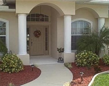 1st image of 484 Rotonda Cir