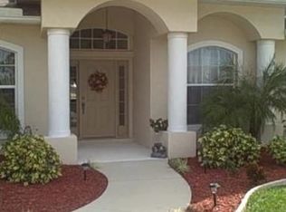 484 Rotonda Cir, Rotonda West, FL 33947