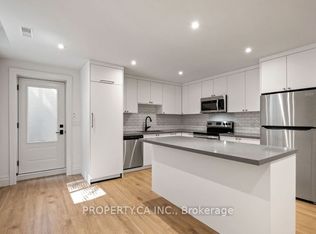 119 Invermay Ave, Toronto, ON M3H 1Z7