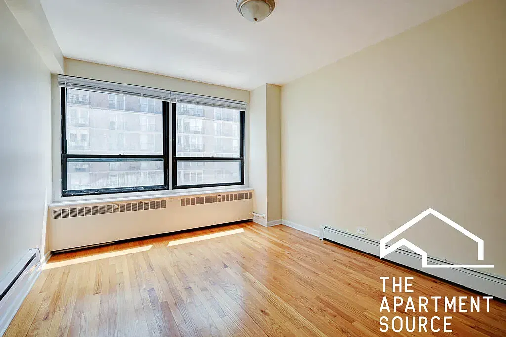 1 bed, 800 sqft, $1,795 — Photo 2