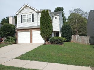 108 Lacombe Ct, Holly Springs, NC 27540