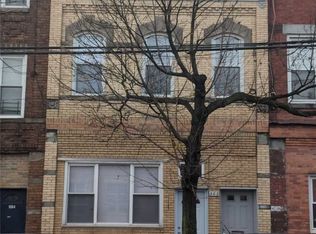 562 Grandview Ave, Flushing, NY 11385