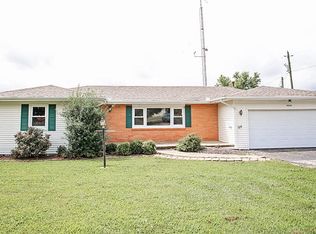 9800 Red Spring Rd, Mountain Grove, MO 65711