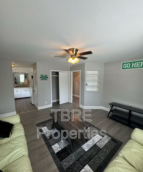 1st image of 1528 6th Ave APT 4