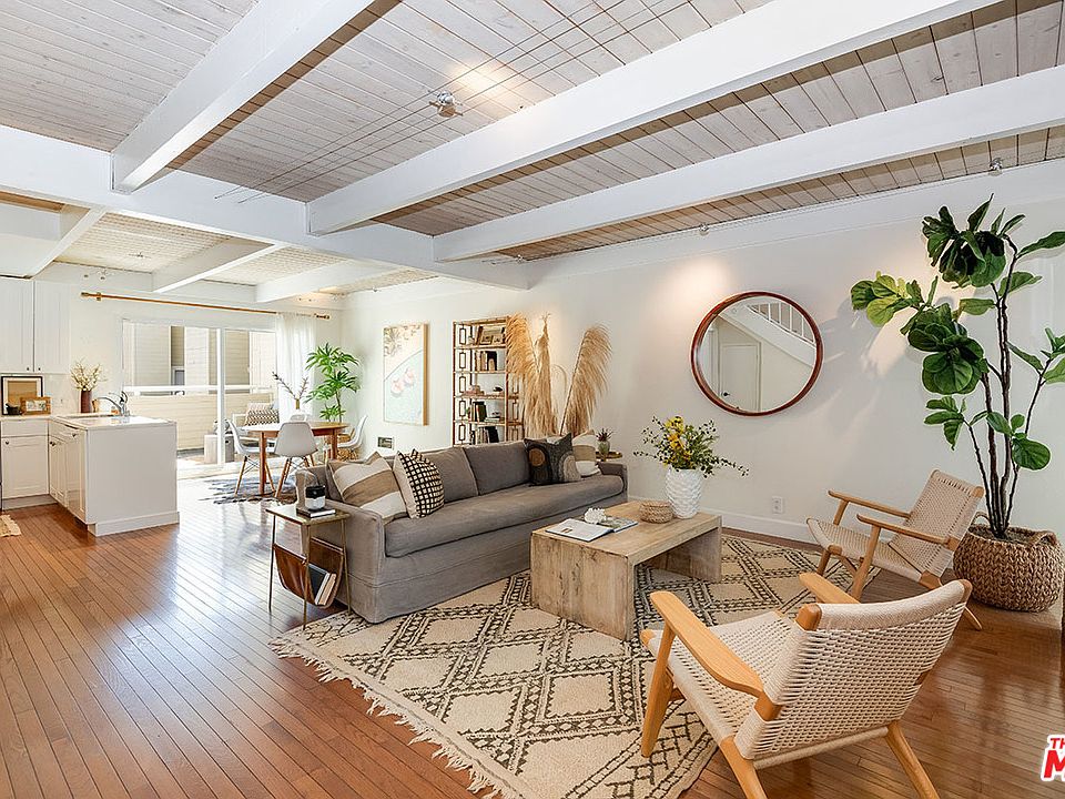 1st image of 3101 5th St APT 12