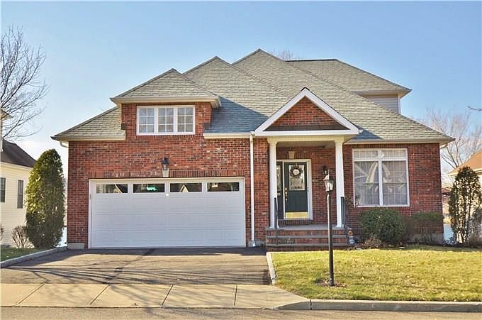 1st image of 49 Spice Bush Lane #49