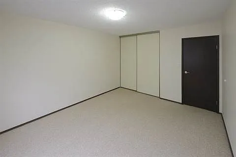 12 Noble Ave #1A — Photo 5