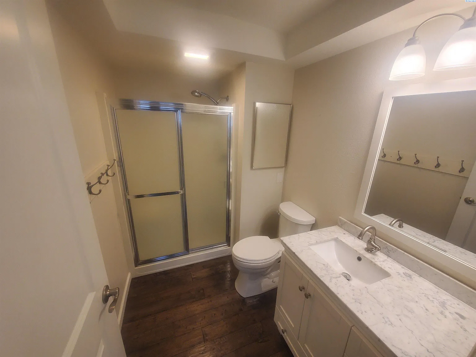 2 bed, 2.0 bath, 1192 sqft, $1,795 — Photo 4