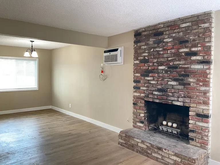 144 E Baseline Rd #1 — Photo 4