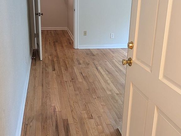 2nd image of 1308 SE 36th Ave #281-05