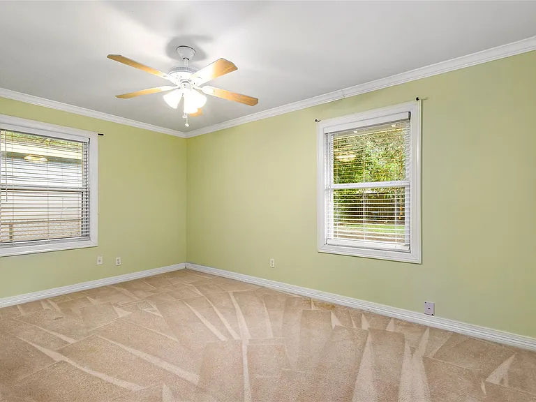 10202 Woodwind Dr — Photo 15