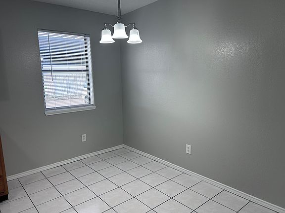5th image of 2412 W Elisa Ln #12
