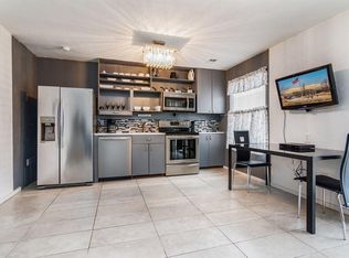 1 Memory Ln APT 2, Branson, MO 65616