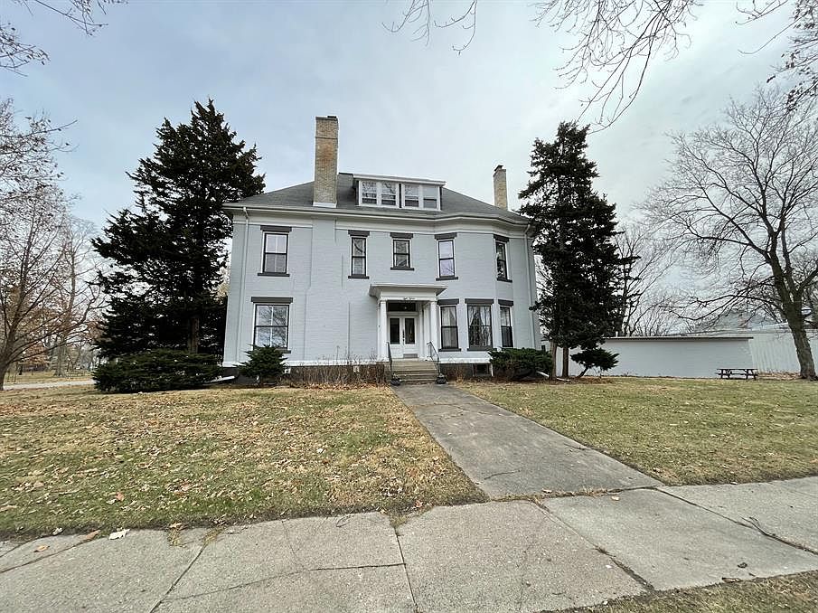 1st image of 815 N Prairie St #815-3N