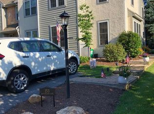 153 Nottingham Ct, Aston, PA 19014