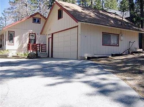 1st image of 775 Oriole Dr