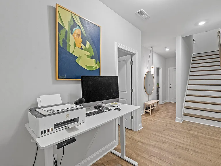1127 Breadsell Ln — Photo 35