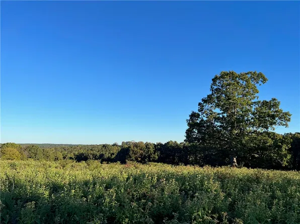 Parks Rd, Harrison, AR 72601