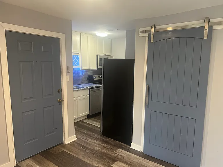 838 Oak St #D — Photo 8