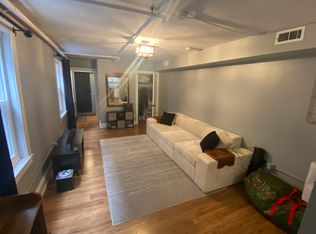 2004 Sansom St #2R, Philadelphia, PA 19103