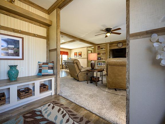 3rd image of 6031 Big Island Hwy