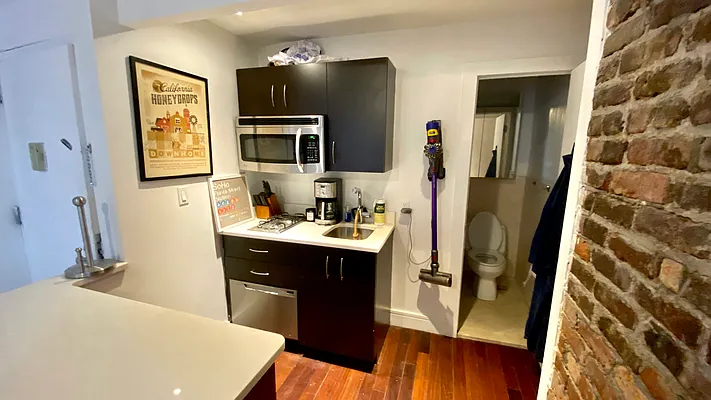 Rented by Living New York | media 11