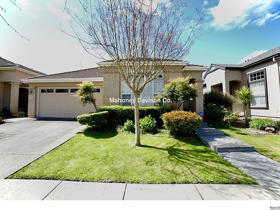 2nd image of 515 Hawk Dr