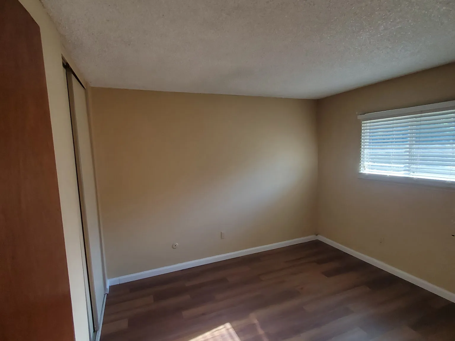 3 bed, 1266 sqft, $2,500 — Photo 4