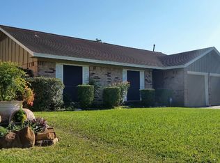 5719 Chantilly Ln, Houston, TX 77092