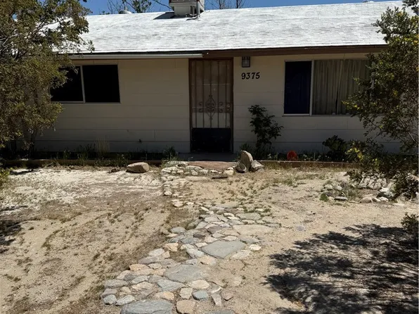 9375 Navajo Trl, Morongo Valley, CA 92256