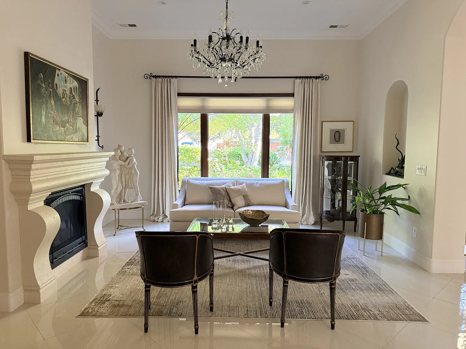 4 bed, 3.5 bath, 4650 sqft, $17,500 — Photo 4