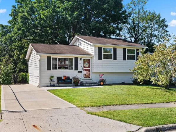 617 Oak Hollow Ct, Columbus, OH 43228