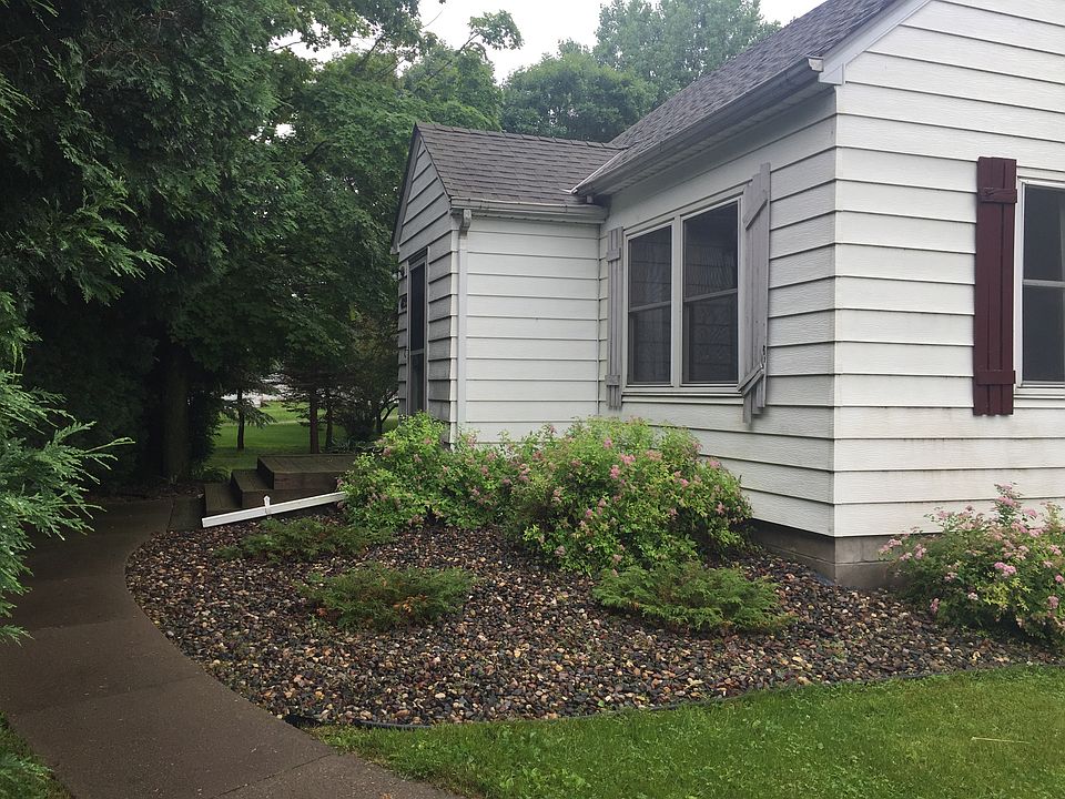 1st image of 4855 110th St SE