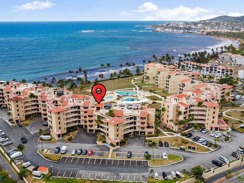 1st image of 215 Crescent Bch